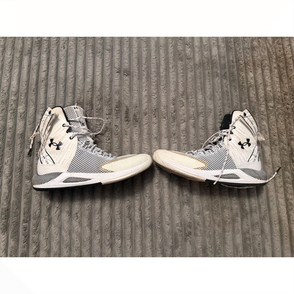 Under Armour HOVR Highlight Ace White Black Volleyball Shoes 3023708 Mens 10.5
